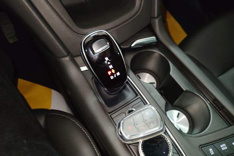 Used Cadillac XT5 2021 2.0T Two-Wheel Drive Luxury Version