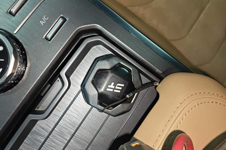 Used JETOUR Traveler 2023 2.0T All-Wheel Drive CrossPRO+ Vehicle Key