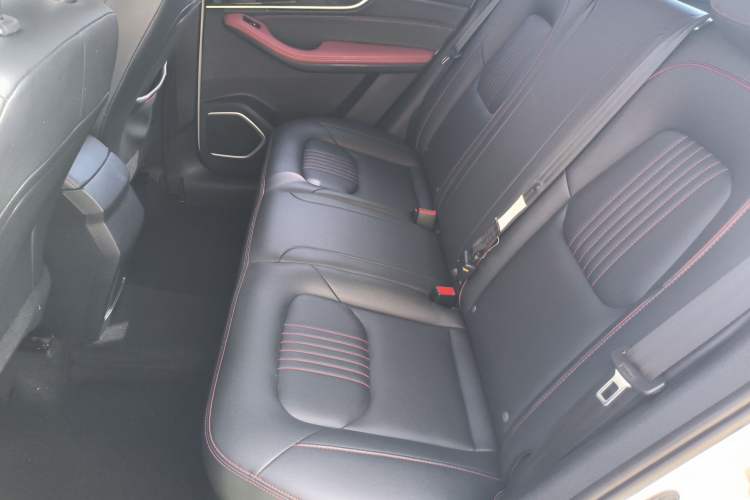 Used Bestune T33 2019 1.6L Manual Luxury Edition China VI Left Rear Seat