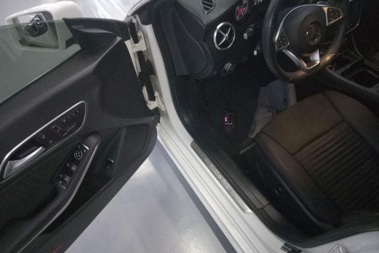 Used Mercedes-Benz CLA 2015 CLA 220 4MATIC