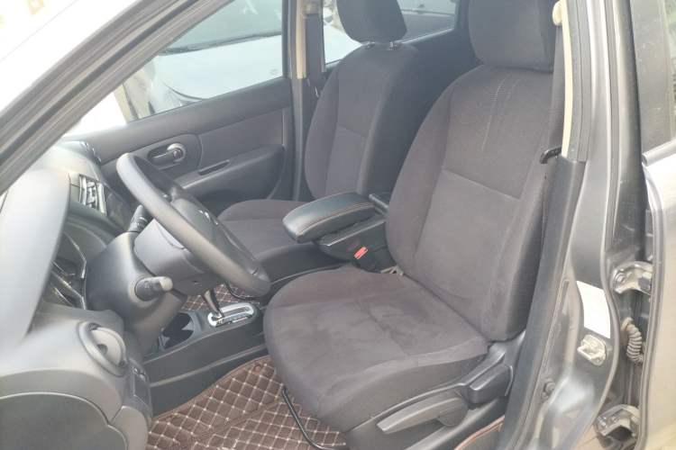 Used Nissan Livina 2015 1.6XE CVT Comfort Edition