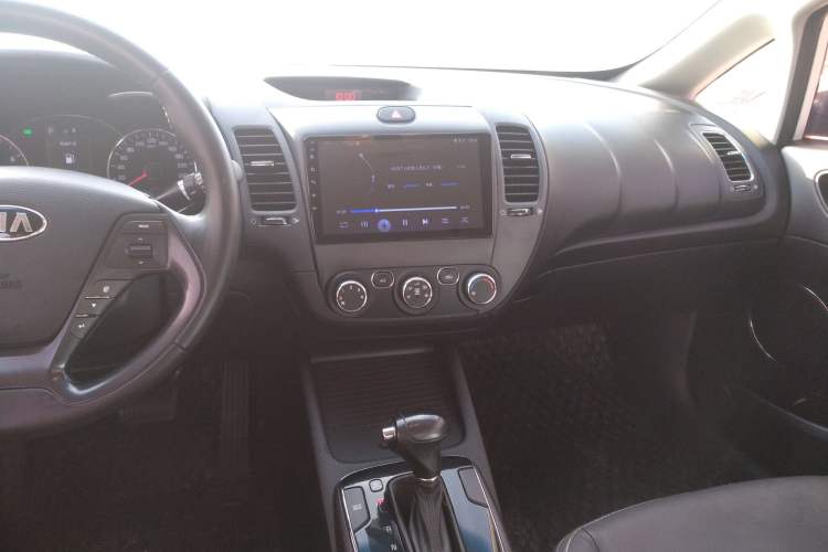 Used Kia K3 2016 1.6L Automatic GLS