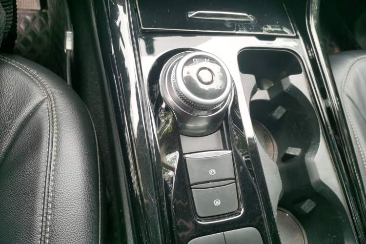 Used Ford Explorer 2020 EcoBoost 285 Rear-Drive Trend Edition 6 Seats