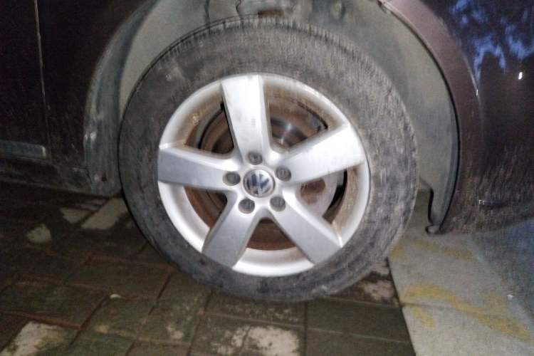 Used Volkswagen Touran 2011 1.4T DSG ZhiZhen Edition 7-Seater