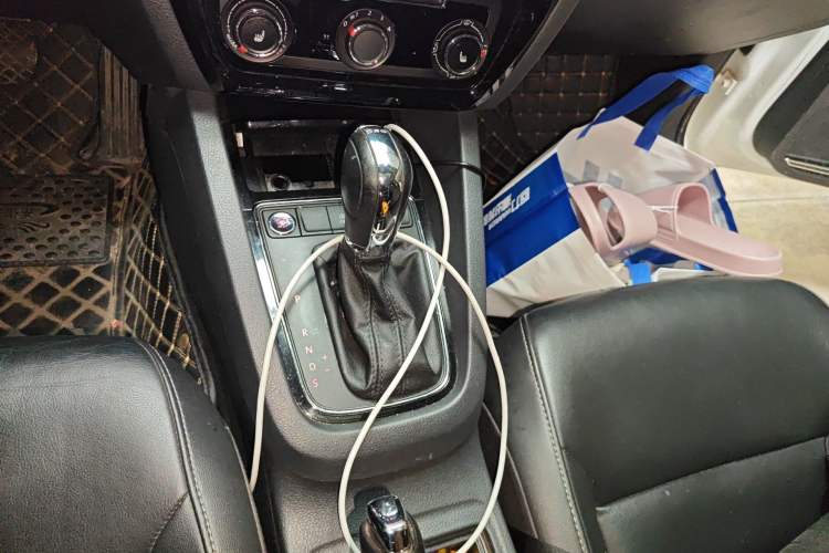 Used Volkswagen Sagitar 2017 180TSI Automatic Luxury Edition