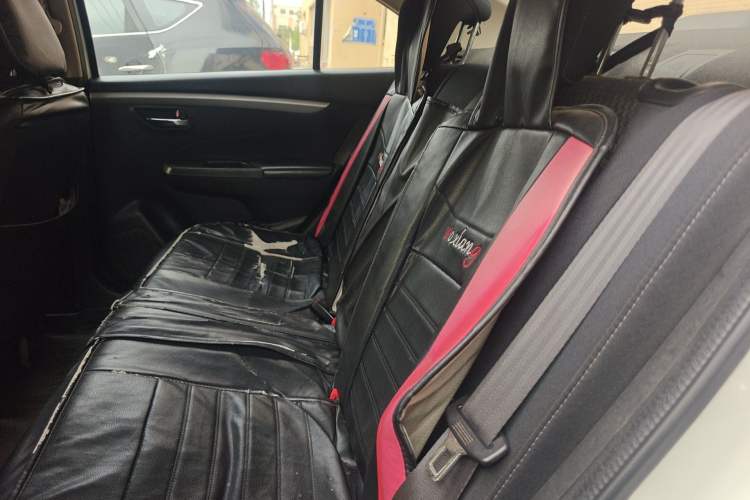 Used Suzuki Alivio 2015 1.6L Manual Comfort Model Left Rear Seat