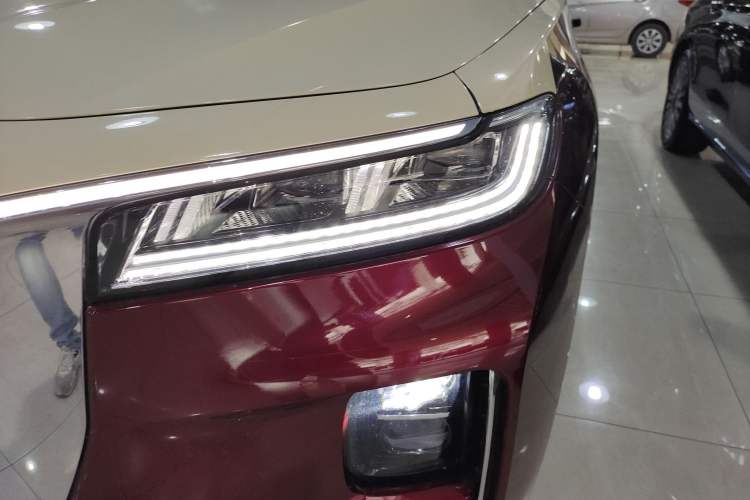 Used Hongqi H9 2022 2.0T Smart Connect Flagship Edition