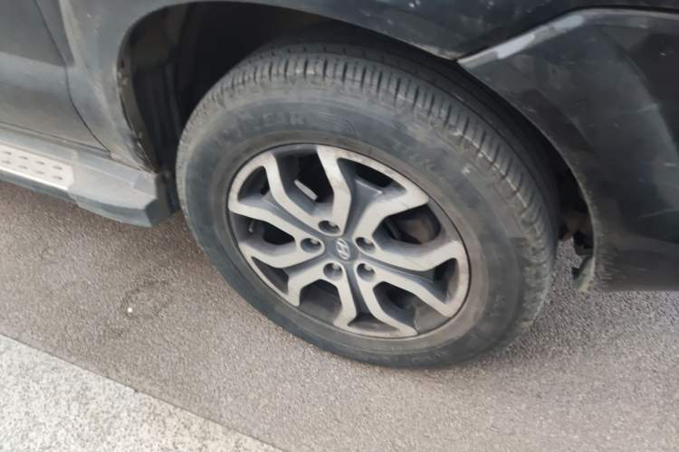 Used Hyundai Tucson 2013 2.0L Automatic Two-Wheel Drive Comfort Version