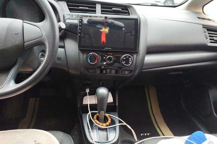 Used Honda Fit 2018 1.5L CVT Comfort Version Audio And AC Panel