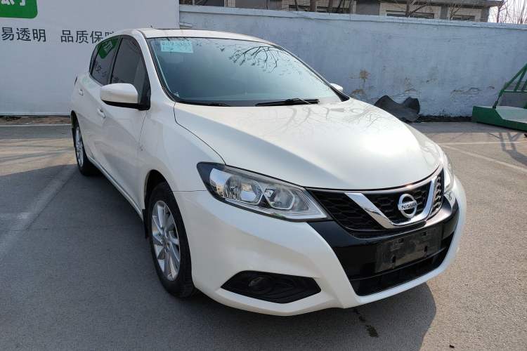 Used Nissan Tiida 2016 1.6L CVT Cool Dynamic Edition
