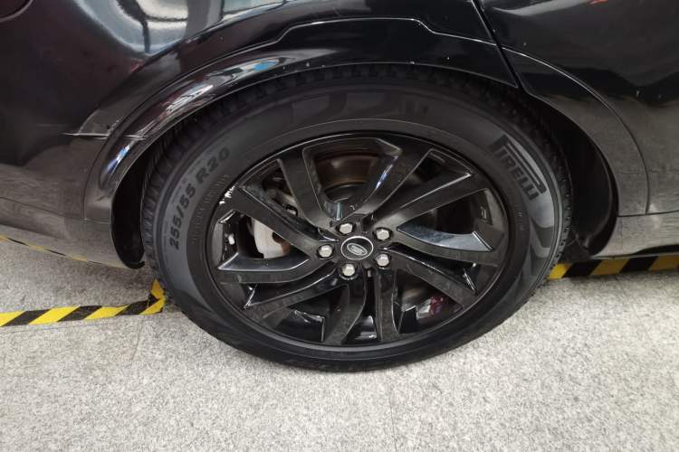 Used Land Rover Discovery 2020 2.0T 30th Anniversary Special Edition