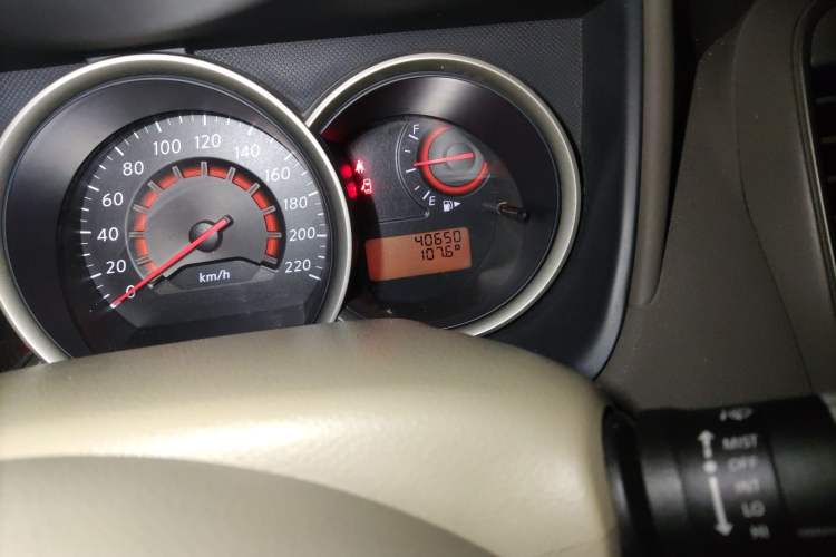 Used Nissan Sylphy 2012 Classic 1.6XE Manual Comfort Edition
