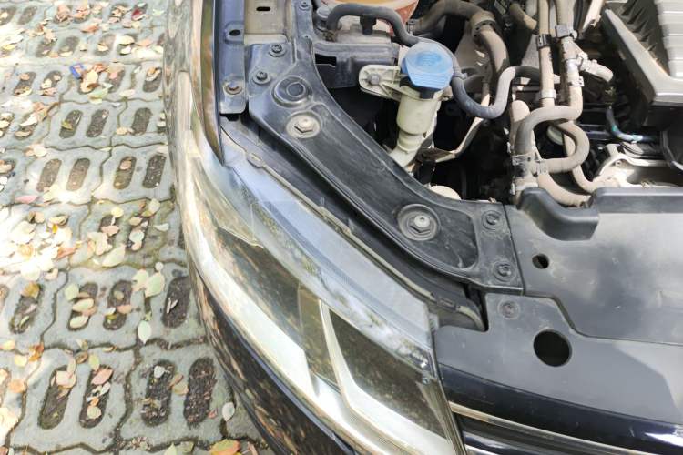 Used Volkswagen Lavida 2015 230TSI DSG Comfort Edition
