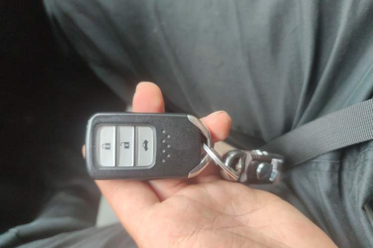 Used Honda CR-V 2012 2.0L two-wheel drive urban version Vehicle Key