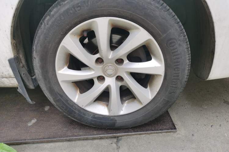 Used Dongfeng Aeolus S30 2013 1.5L Automatic Zunya Model