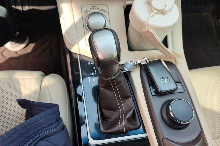 Used Lexus ES 2015 200 Elite Edition