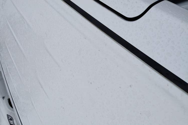 Used Buick GL8 2022 Land Cruiser Executive Class 652T Comfort Model Roof