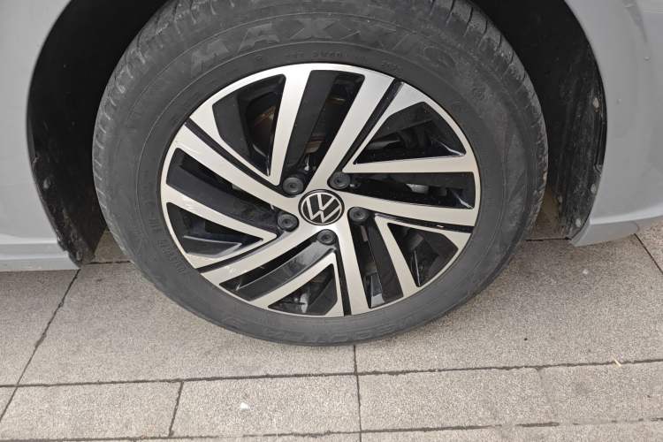 Used Volkswagen Lavida 2023 Revised Version 1.5L Automatic Starry Sky Edition – 5 Million Units
