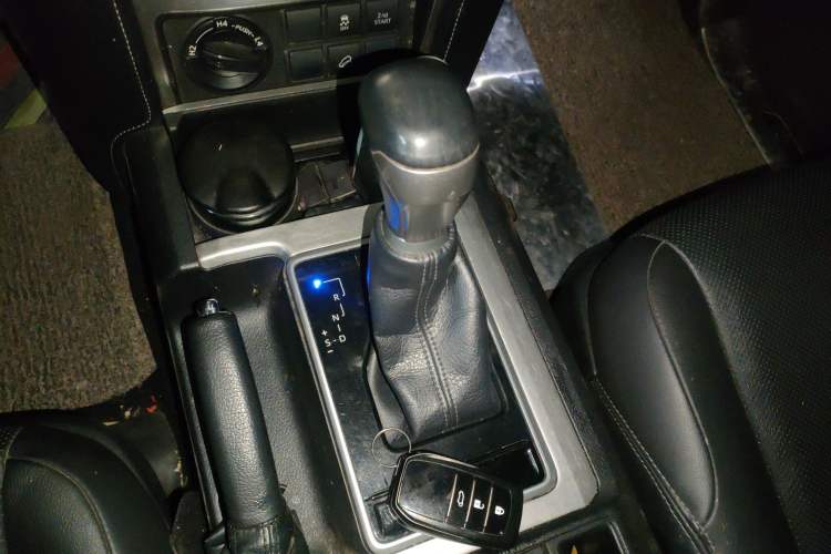 Used Toyota Prado 2018 3.5L Automatic TX-L with Rear-Mounted Spare Tire