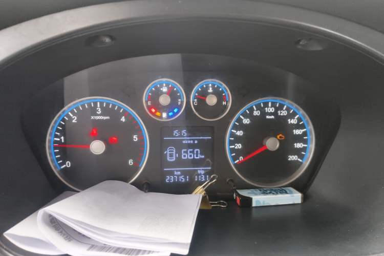 Used Foton Toano 2019 2.5T E Long Wheelbase 7-Seater 4J25TC3
