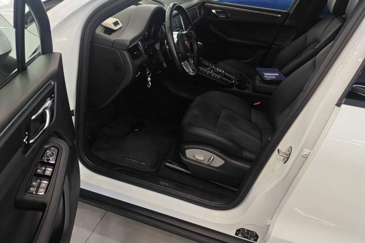 Used Porsche Macan 2017 Macan 2.0T