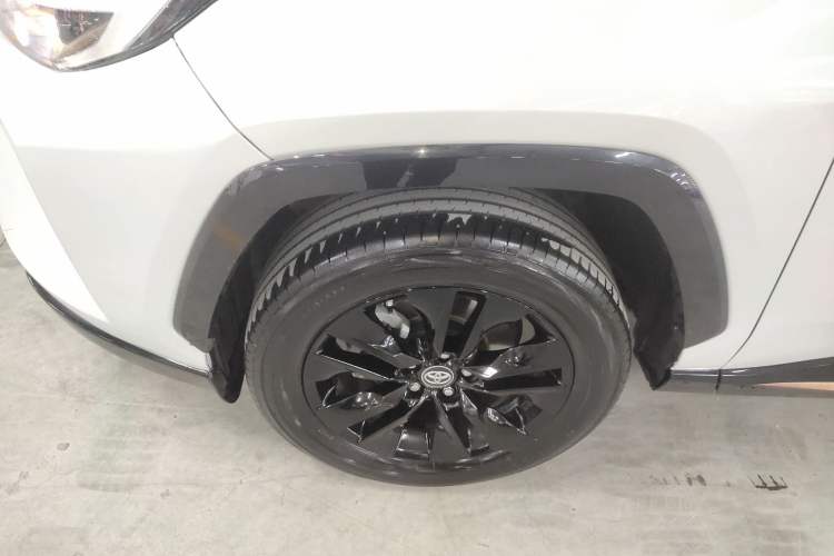 Used Toyota Wildlander 2022 2.0L CVT Two-Wheel Drive Knight Edition
