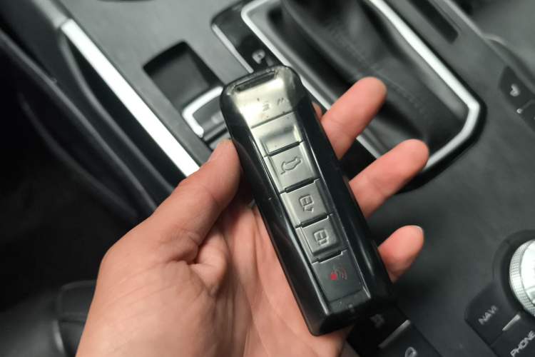 Used Wey VV5 2017 2.0T Flagship Edition
