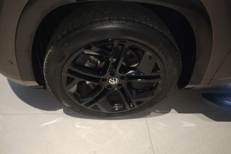 Used Volkswagen Teramont 2025 Tiguan Pro 450TSI Four-Wheel Drive Summit Edition