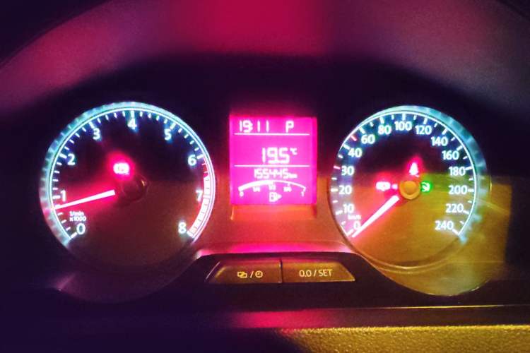 Used Volkswagen Santana 2015 Haval H6 1.6L Automatic Luxury Model