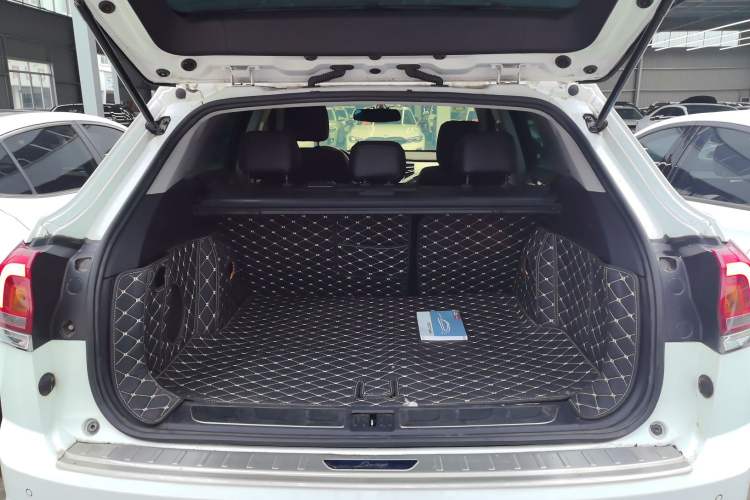 Used Zotye Domy X7 2017 1.8T DCT Prestige Model
