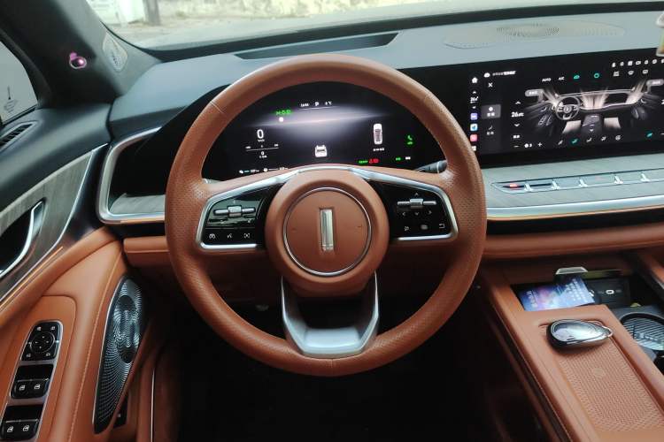 Used Wey Lanshan 2023 Four-Wheel Drive Ultra-Long Range Version
