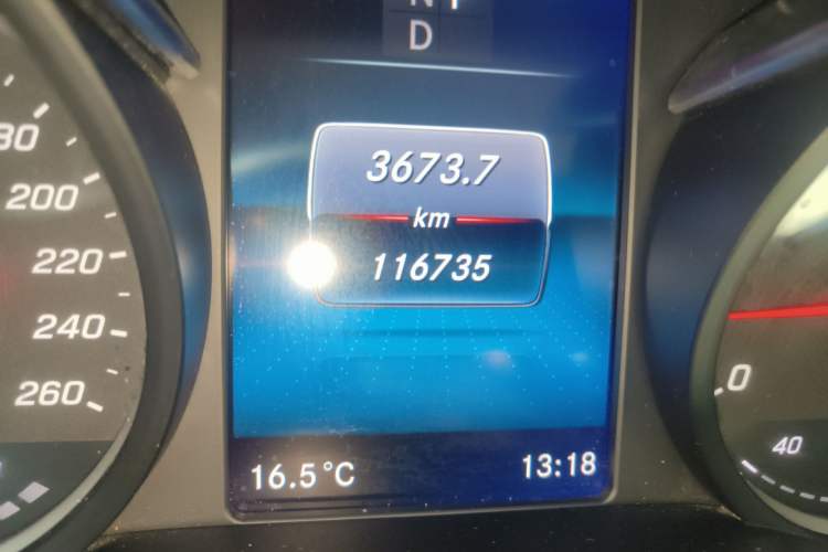 Used Mercedes-Benz V-Class 2022 V 260 Avantgarde Edition