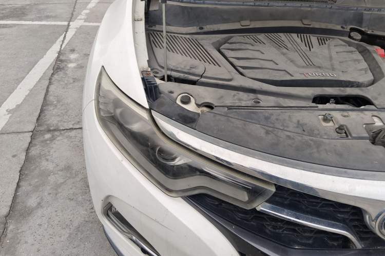 Used Soueast DX7 2018 Prime 1.5T Manual Luxury Model China V Standard
