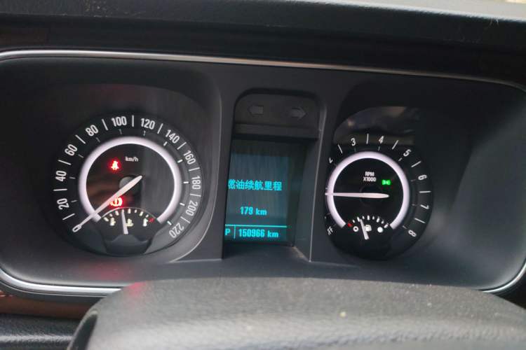 Used Buick GL8 2018 28T Comfort Model China VI Standard