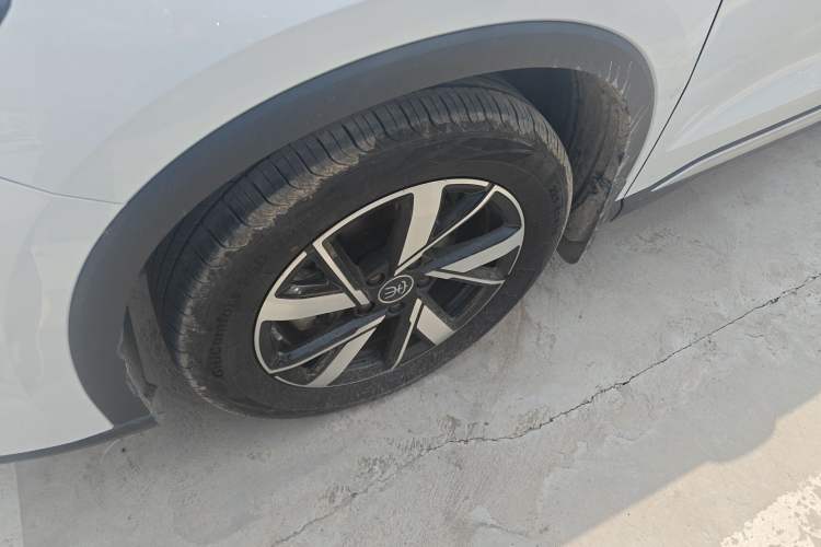 Used BYD Song Pro New Energy 2024 HONOR Edition DM-i 71KM Navigation Model Exterior 4