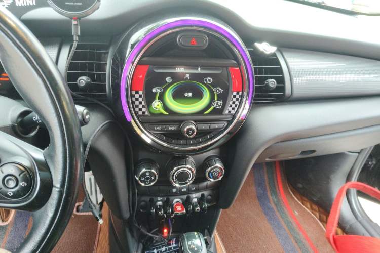 Used MINI MINI 2014 1.5T COOPER Fun