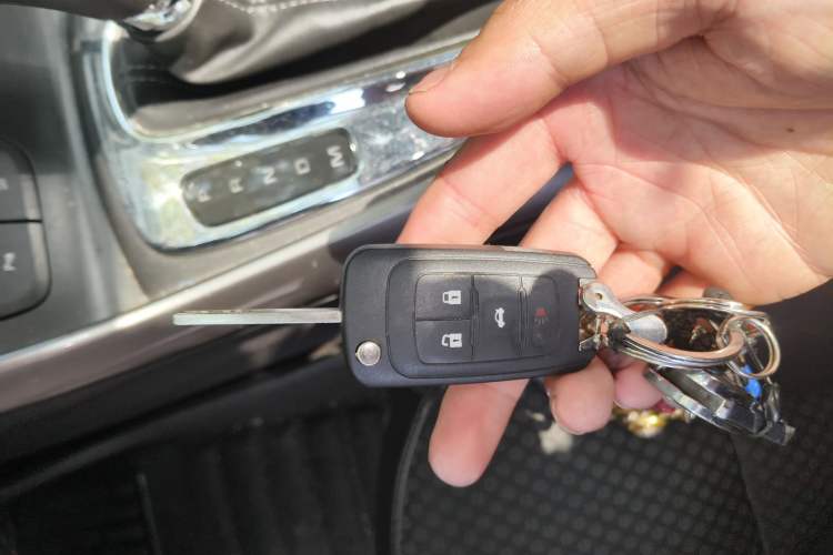 Used Chevrolet Malibu 2013 1.6T Automatic Comfort Edition Vehicle Key