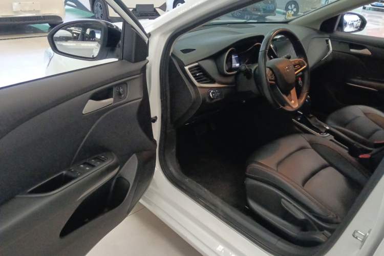 Used Chevrolet Monza 2019 Redline 320T Dual-Clutch Sporty Version China VI Standard