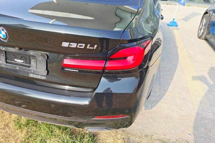 Used BMW 5 Series 2022 Restyled 530Li Leading Edition M Sport Package