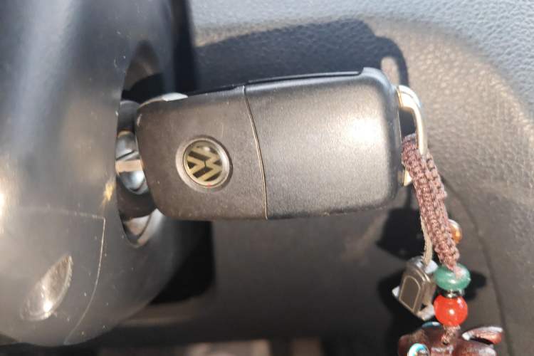 Used Volkswagen Bora 2013 1.6L Automatic Comfort Model Vehicle Key