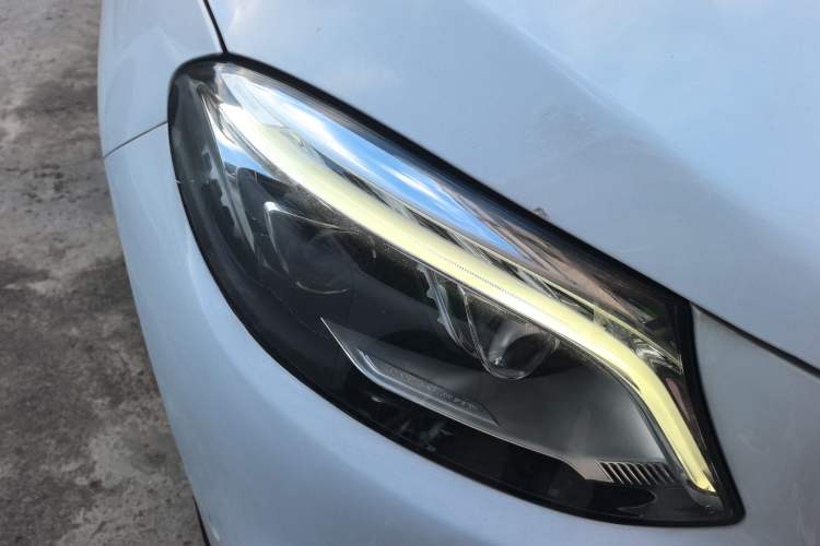 Used Mercedes-Benz GLE AMG 2017 AMG GLE 43 4MATIC Right Front Headlight