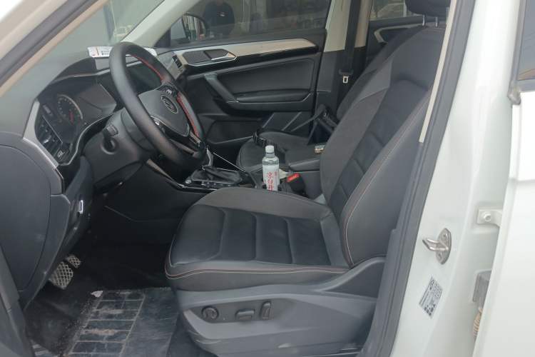 Used Volkswagen Tayron 2022 280TSI Two-Wheel Drive Luxury Smart Connectivity Version