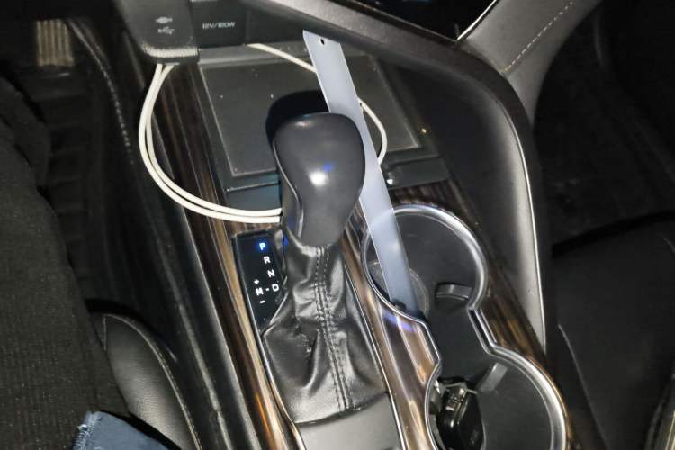 Used Toyota Camry 2019 2.0G Luxury Edition China VI Standard
