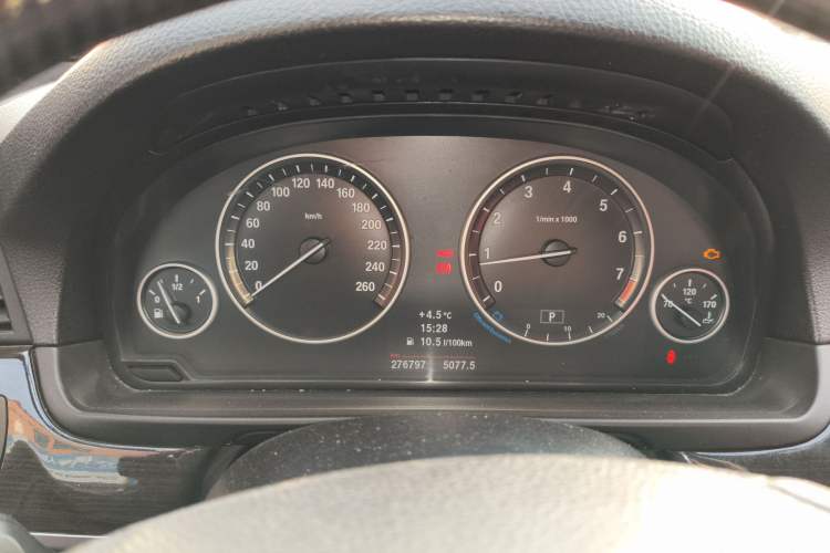 Used BMW 5 Series 2012 530Li Leading Model