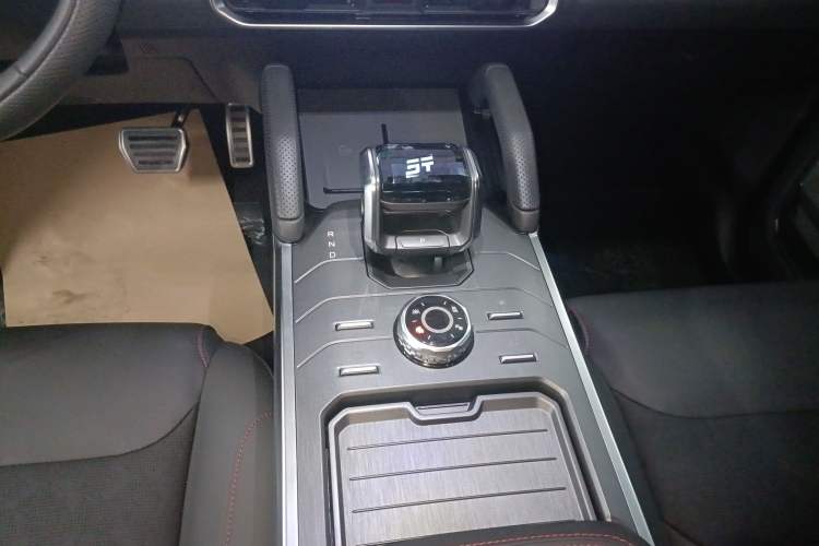 Used JETOUR Shanhai Traveler C-DM 2024 C-DM 208KM Mountain & Wilderness Edition