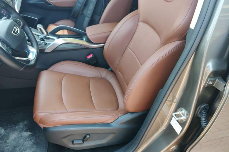 Used Geely Auto Emgrand X7 Sport 2021 1.8TD DCT Two-Wheel Drive Asian Games Edition