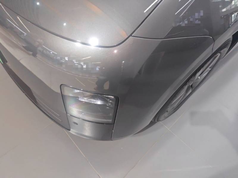 Used Li Auto MEGA 2025 Home Family Special Edition — 23