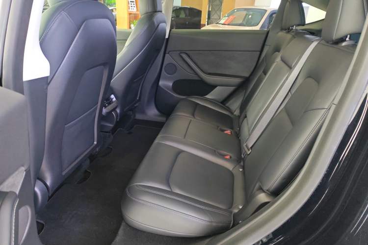 Used Tesla Model Y 2022 Rear-Wheel-Drive Version