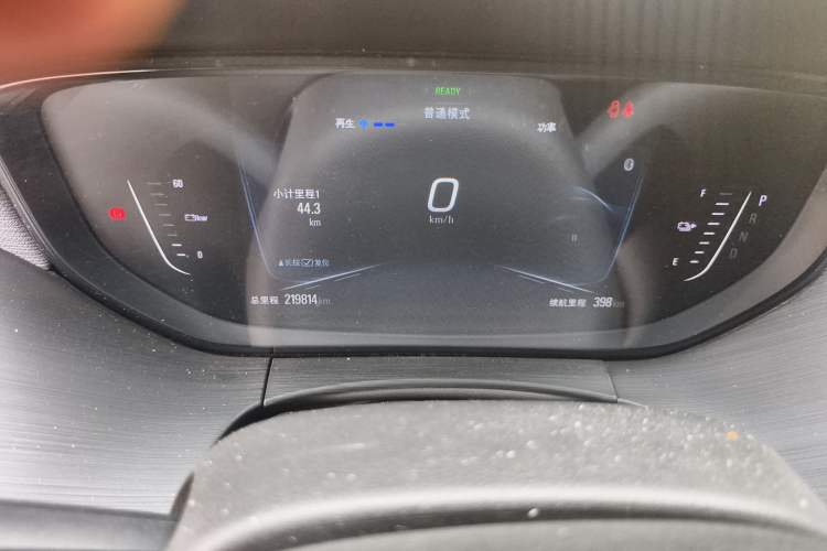 Used Buick Velite 6 2022 Connected & Shared PLUS Odometer Close Up