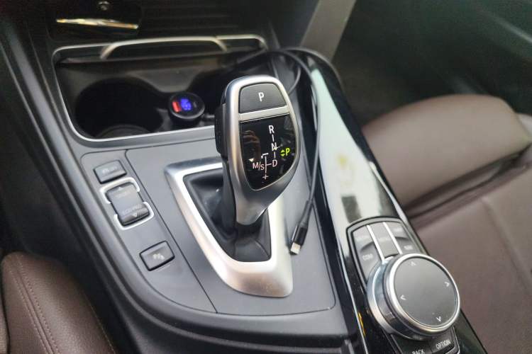 Used BMW 3 Series 2018 320Li Leading Model M Sport Package